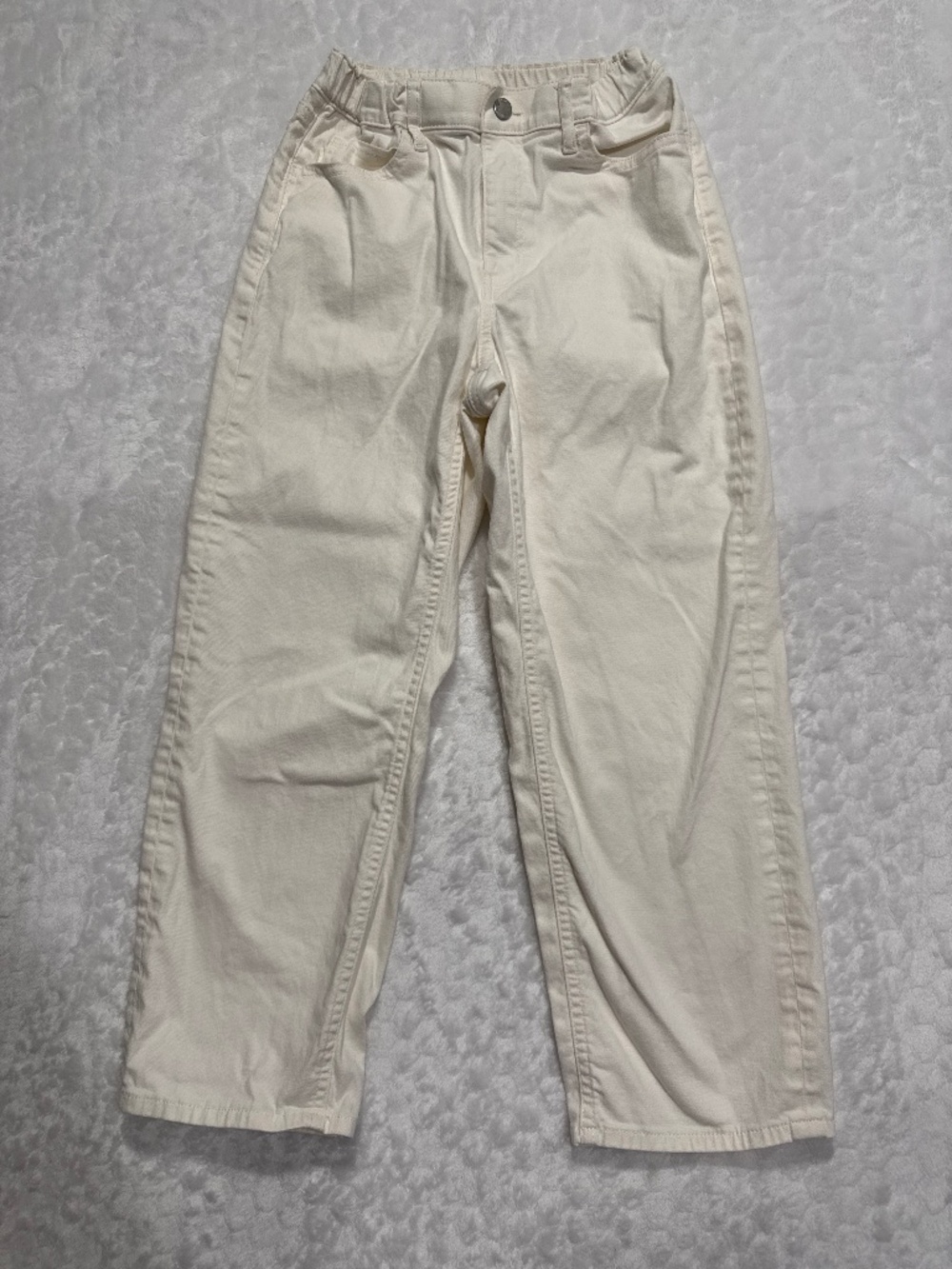 Uniqlo kids wide-straight jeans pants in off-white/cream unisex kids size 9-10